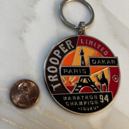 Paris dakar 94 isuzu trooper keychain
