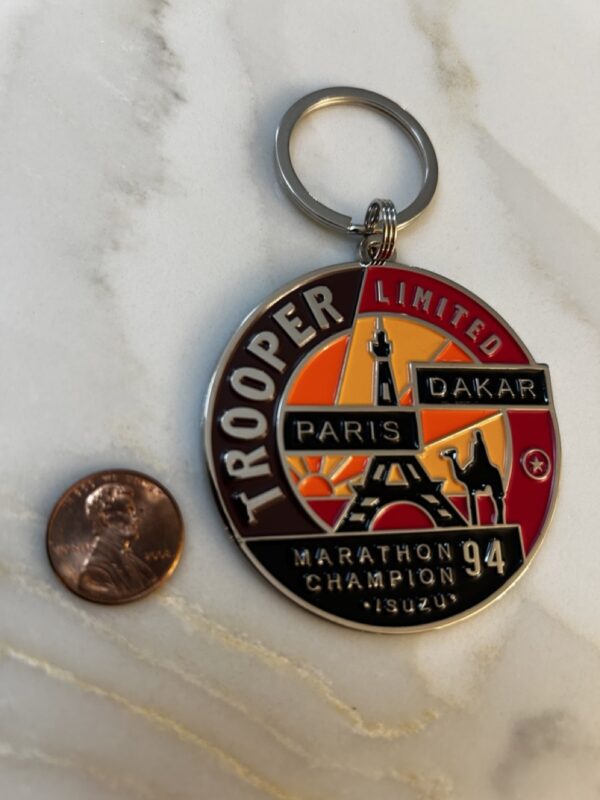 Paris dakar 94 isuzu trooper keychain